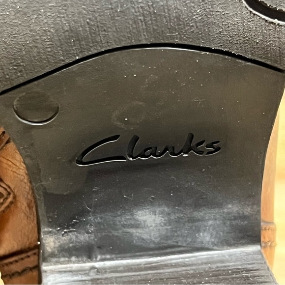 Clark’s Brown Leather Knee High Riding Boots - Picture 9 of 11